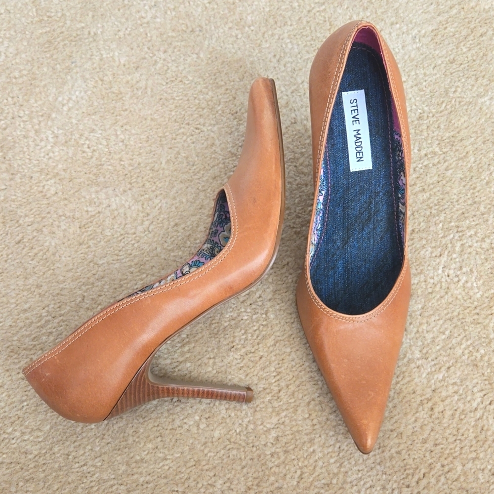 NWT! Steve Madden "Tripin' natural leather stiletto pumps! (10)